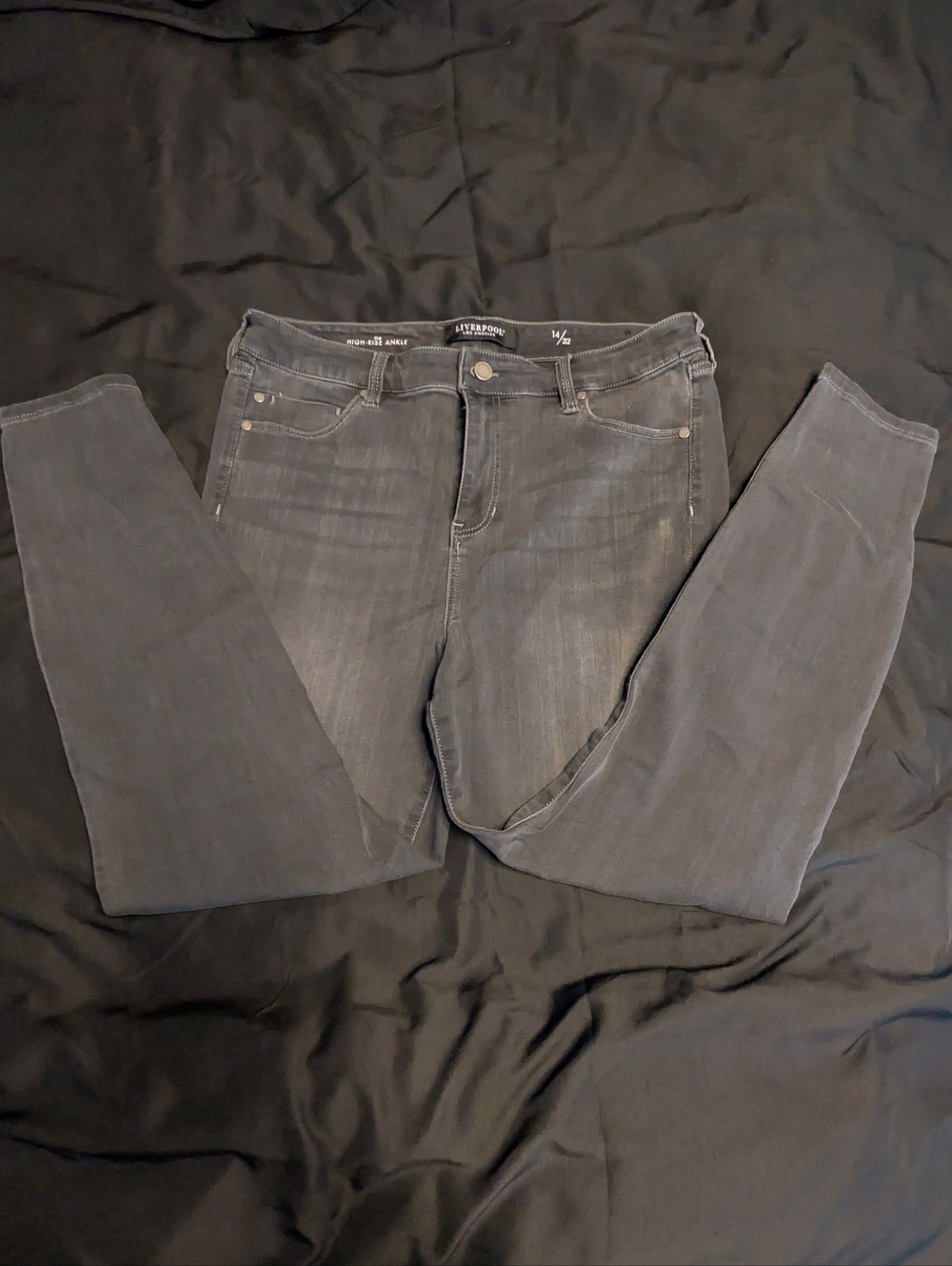 Liverpool High-Rise Skinny Jeans in Charcoal Gray